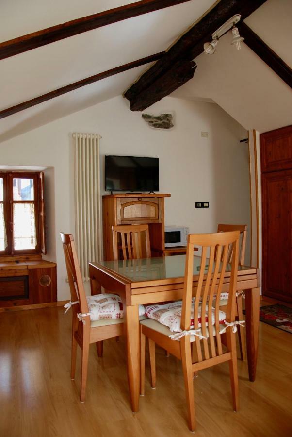 Casada Villa Нус Екстериор снимка